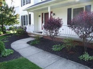 5422 Grace Dr, Mentor, OH 44060