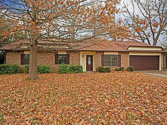 3rd image of 703 Turtle Creek Dr
