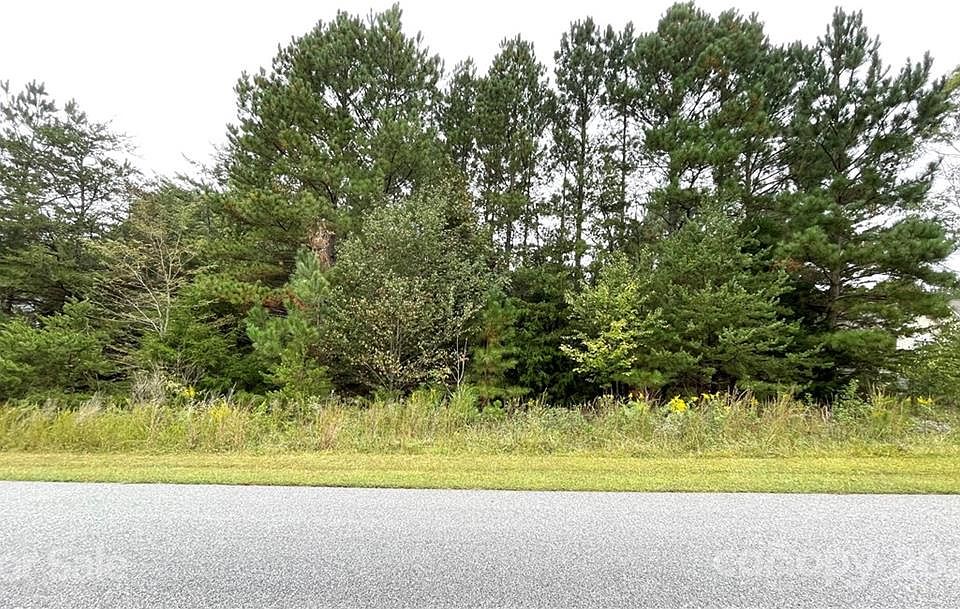 1st image of 124 Oak Point Ln #38