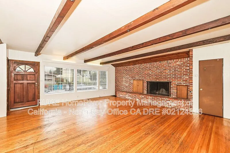 1 bed, 1.0 bath, $2,100 — Photo 2