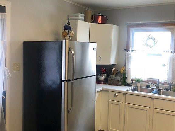 5th image of 1509 Payton St