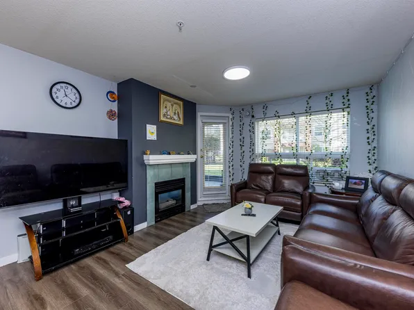 8068 120a St #118, Surrey, BC V3W 3P3