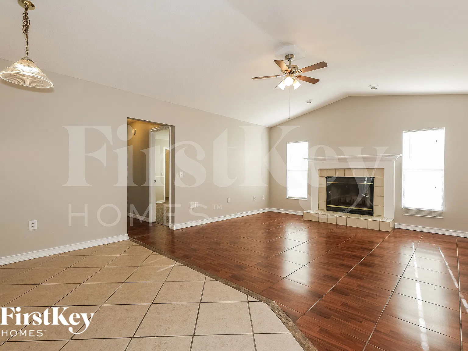 3 bed, 2.0 bath, 1890 sqft, $2,260 — Photo 4