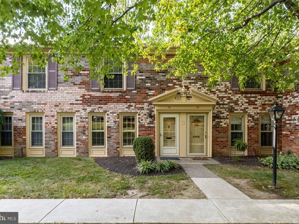 119 Macklenburg Dr #21B, Blue Bell, PA 19422