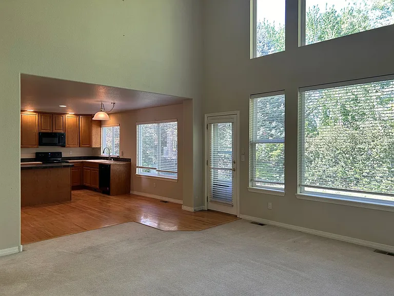 5406 Hunter Dr — Photo 9