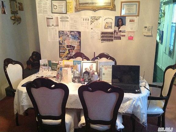 3rd image of 21863 110th Ave