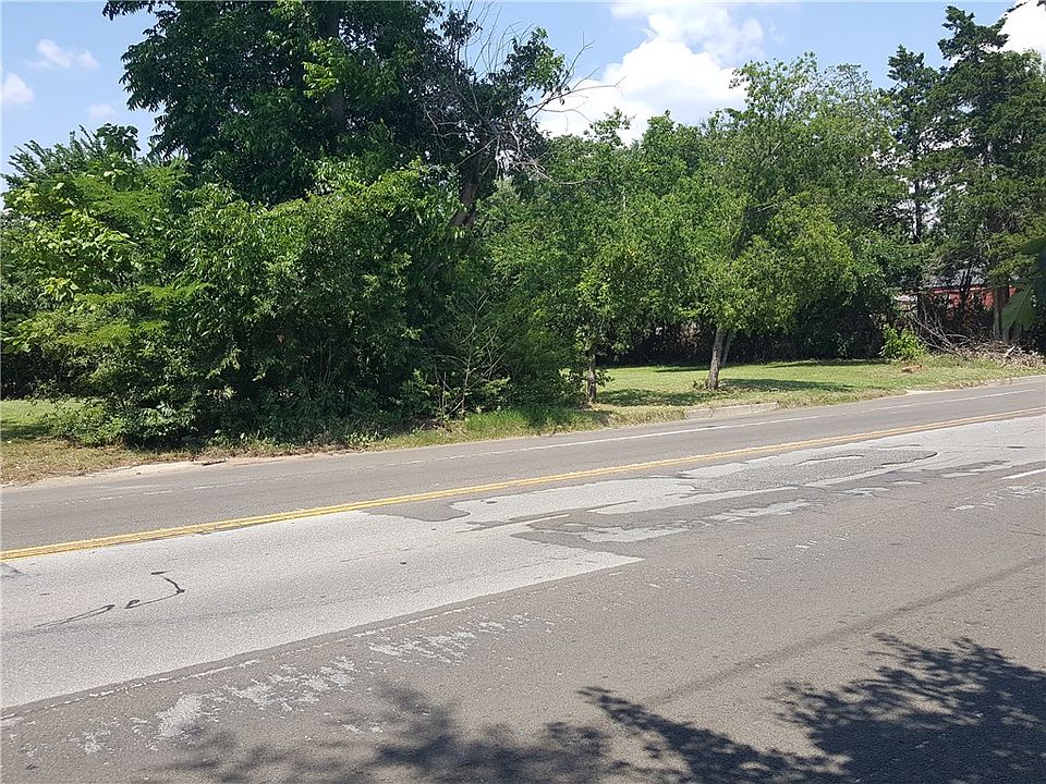 1st image of 4405 NW 36th St