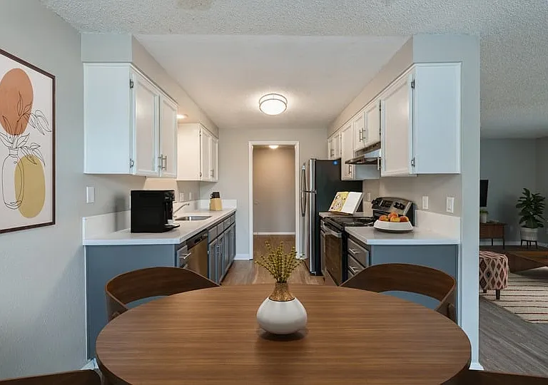 ReNew Rock Creek Townhomes — Photo 1