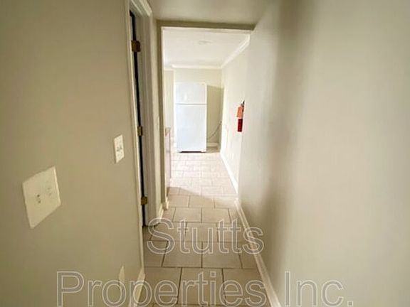 2nd image of 727 Sherrod Ave #D727