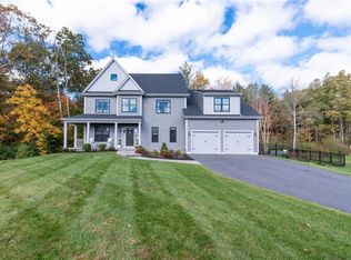 26 Georgia Rae Way, Attleboro, MA 02703