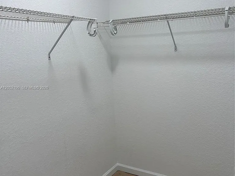 11537 Louis St — Photo 7