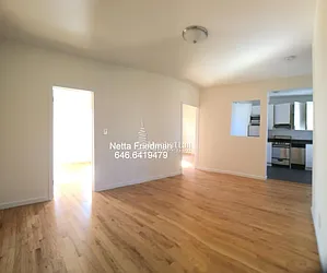 Rented by Manhattan Connection