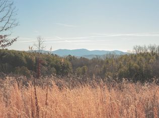 1 Curtis Rd, Tellico Plains, TN 37385