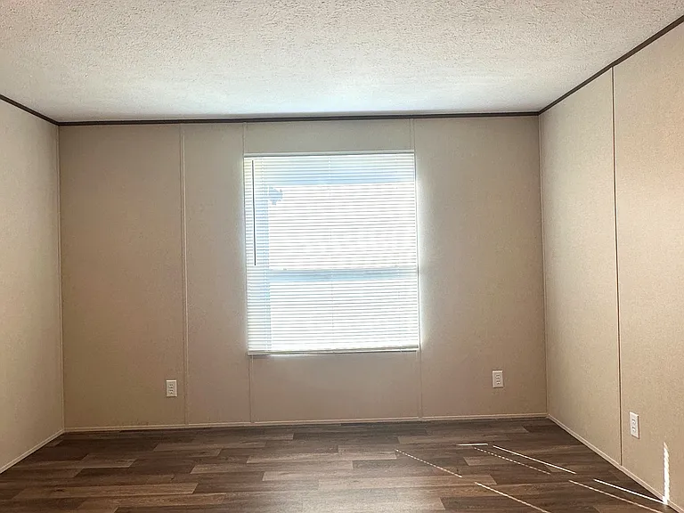 46 Meadowlark Ln — Photo 6