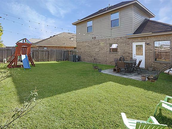 2nd image of 10347 Whisper Bluff Dr