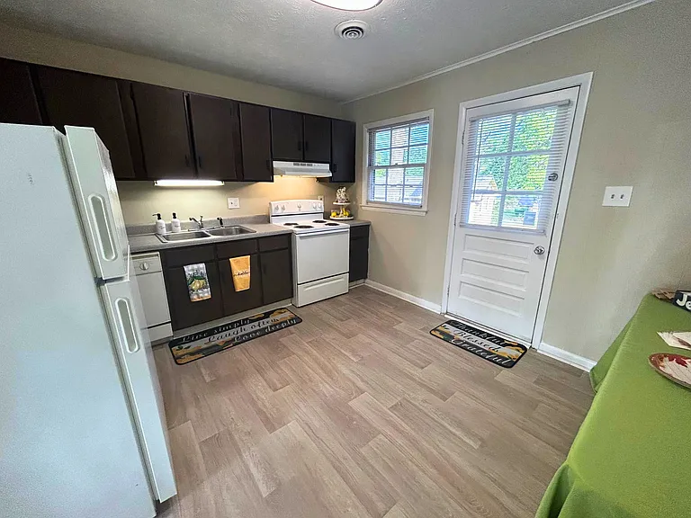Villas at Northpoint and Southpoint — Photo 106