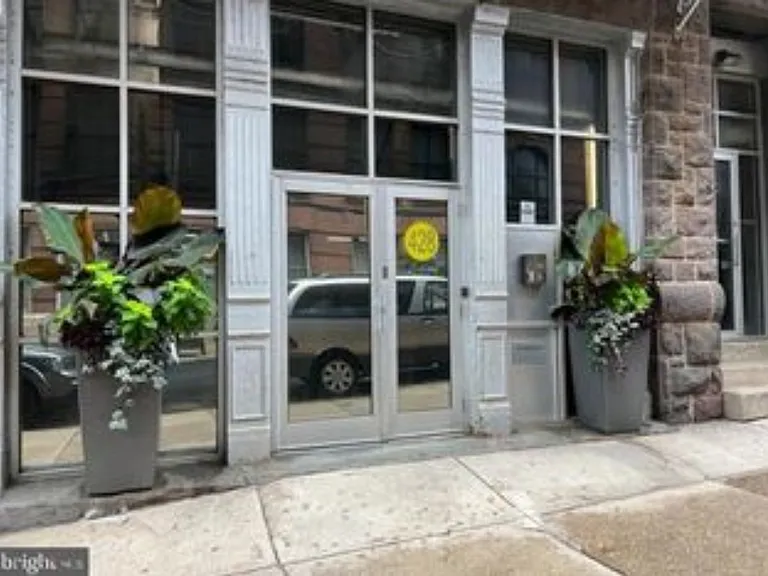 428 N 13th St #2H — Photo 35