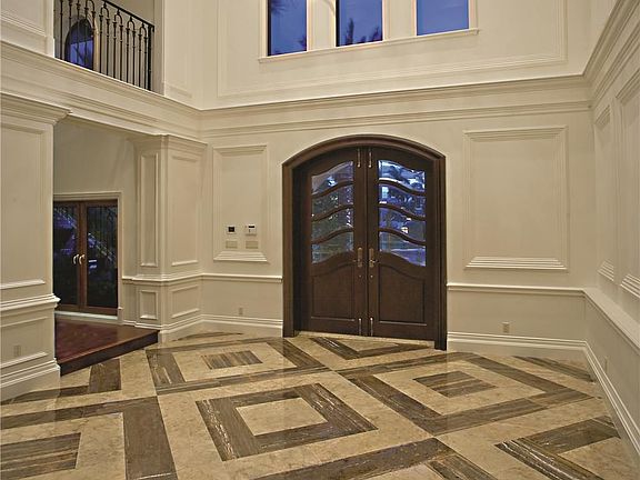 4th image of 1700 SE 9th St