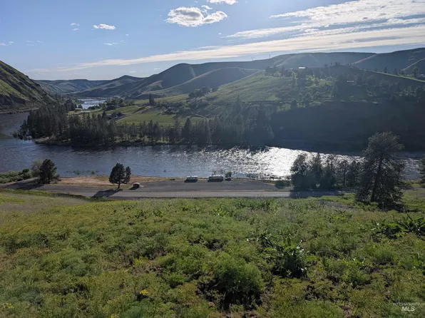 Clearwater Dr, Juliaetta, ID 83535