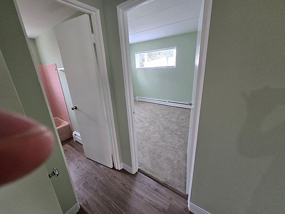 3rd image of 338 W Saint Charles Rd APT 1