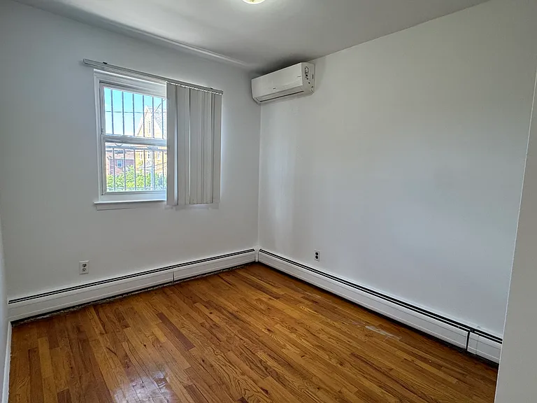158-12 65th Ave #2F — Photo 9
