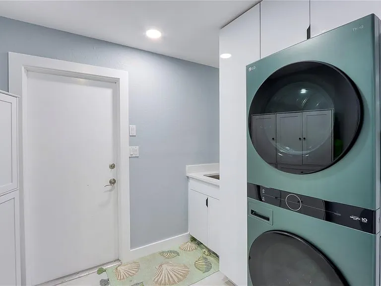 2500 Rio Lisbo Ct — Photo 41