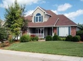 1908 Ridgeway St, Lexington, NE 68850