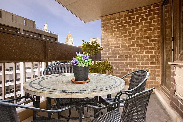 Sold by Level Group | media 3