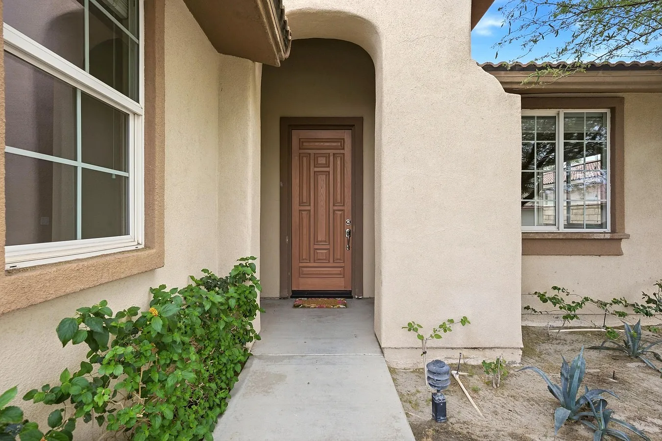 3 bed, 2.5 bath, 2184 sqft, $4,000 — Photo 4