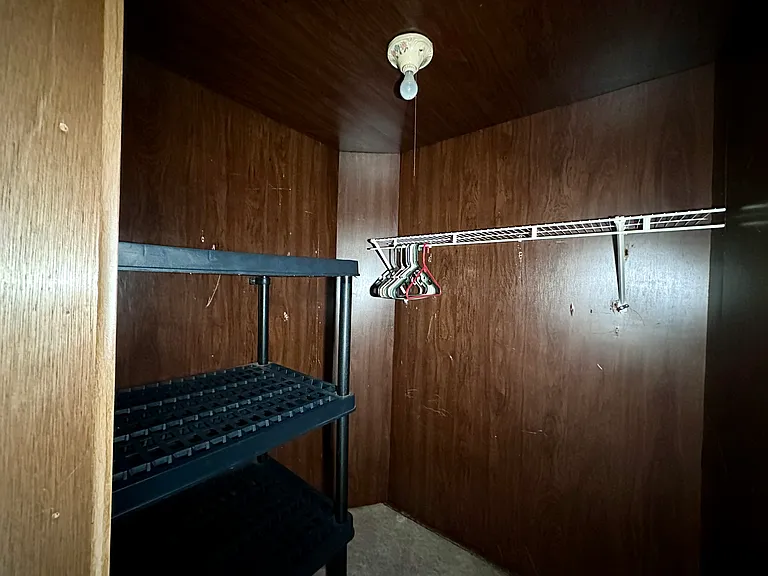 1208 Williams St — Photo 18