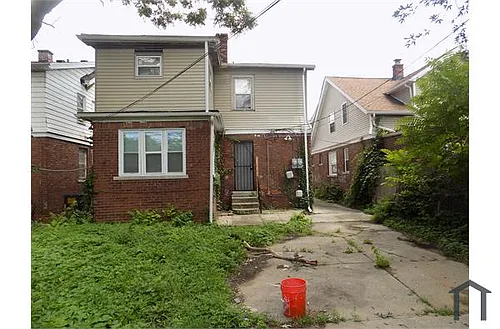 15841 Kentucky St #2 Photo 1