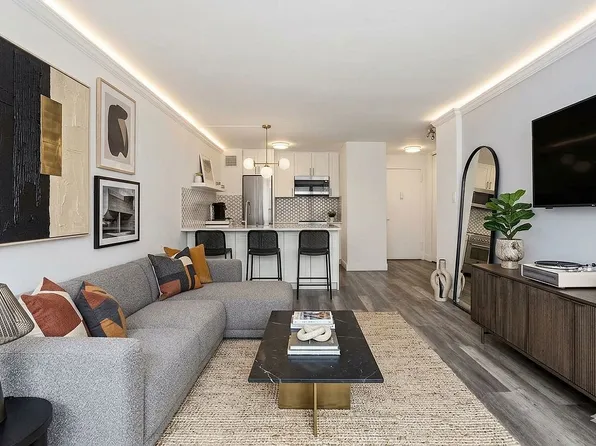 330 3rd Ave APT 3F, Manhattan, NY 10010