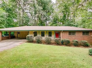 118 Jennifer Ln, Lilburn, GA 30047