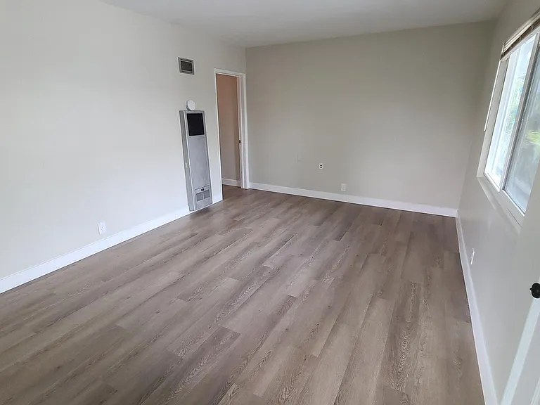 111 N Granada Ave #A — Photo 5
