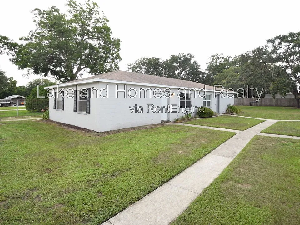 891 School House Rd