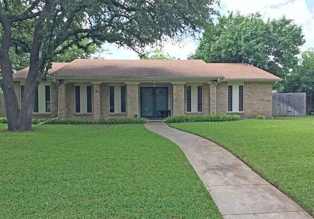 1st image of 513 Brookshire Ln