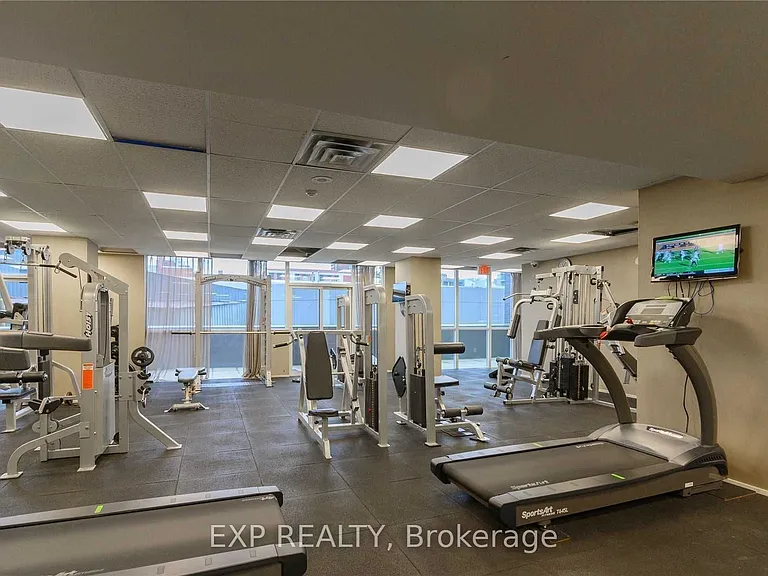 320 Richmond St E #1022 — Photo 16