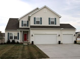 9093 Franklin Dr, North Ridgeville, OH 44039