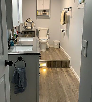 2nd image of 71162 Lakeview Dr