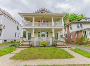 3 Terrace Pl, Troy, NY 12180