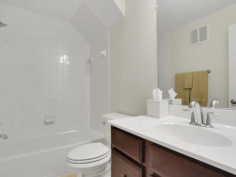 13929 Hollow Wind Way #101 — Photo 4