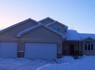 5283 Needham Ave NE, Saint Michael, MN 55376
