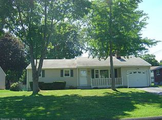 64 Oxbow Dr, Meriden, CT 06450