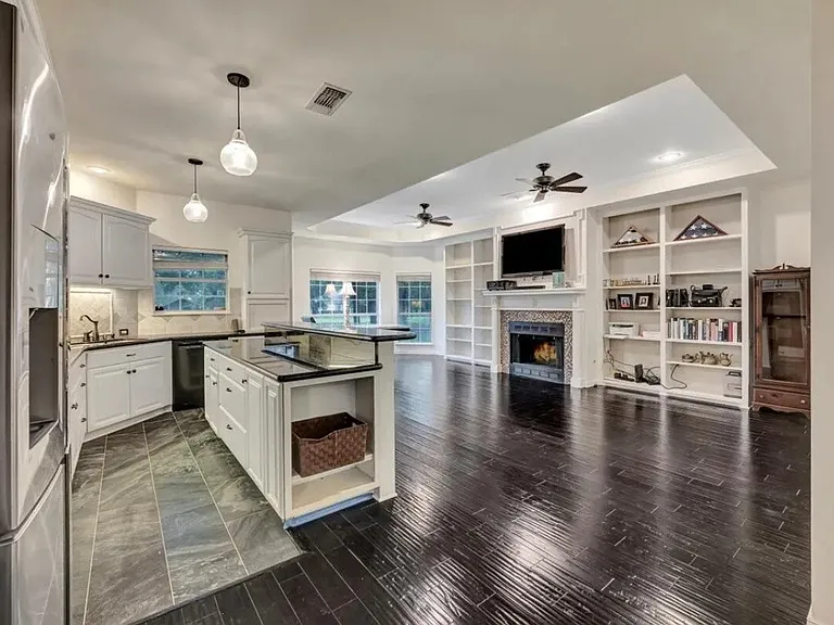 206 Cascade Ct — Photo 3