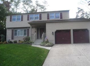87 Cranford Rd, Turnersville, NJ 08012