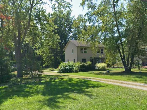 4563 Royalton Rd, North Royalton, OH 44133