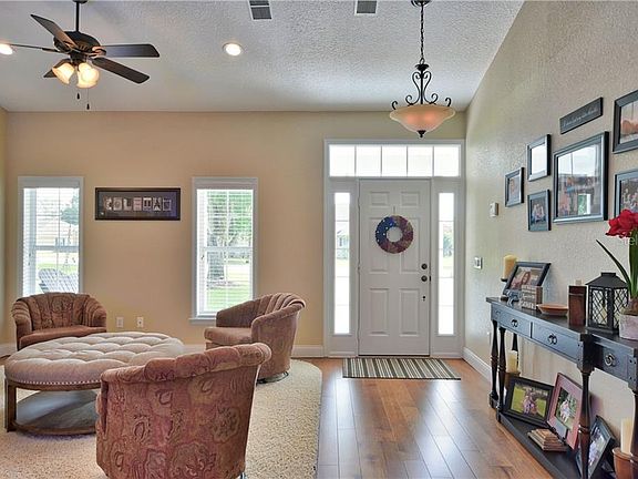 3rd image of 10580 SE 42nd Ct