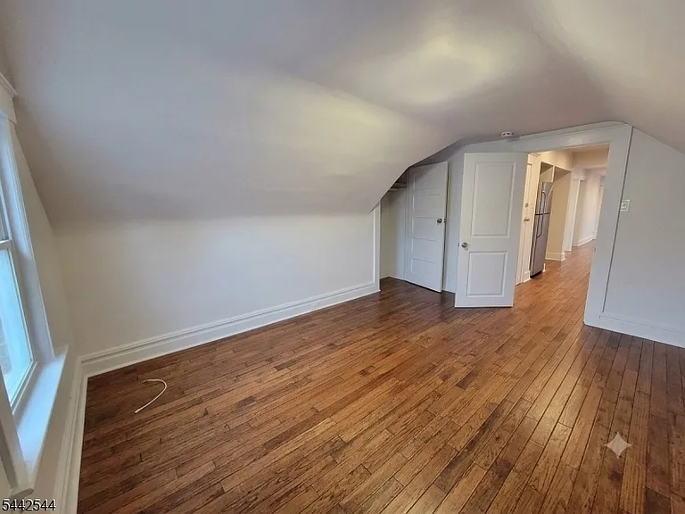 18 Olive St #3 — Photo 10