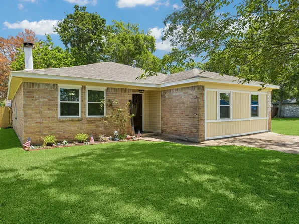 425 S Brownell St, La Porte, TX 77571