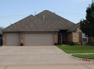 816 W Prairie Way, Mustang, OK 73064